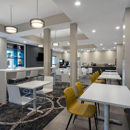 Microtel Inn & Suites By Wyndham Mont Tremblant Luaran gambar