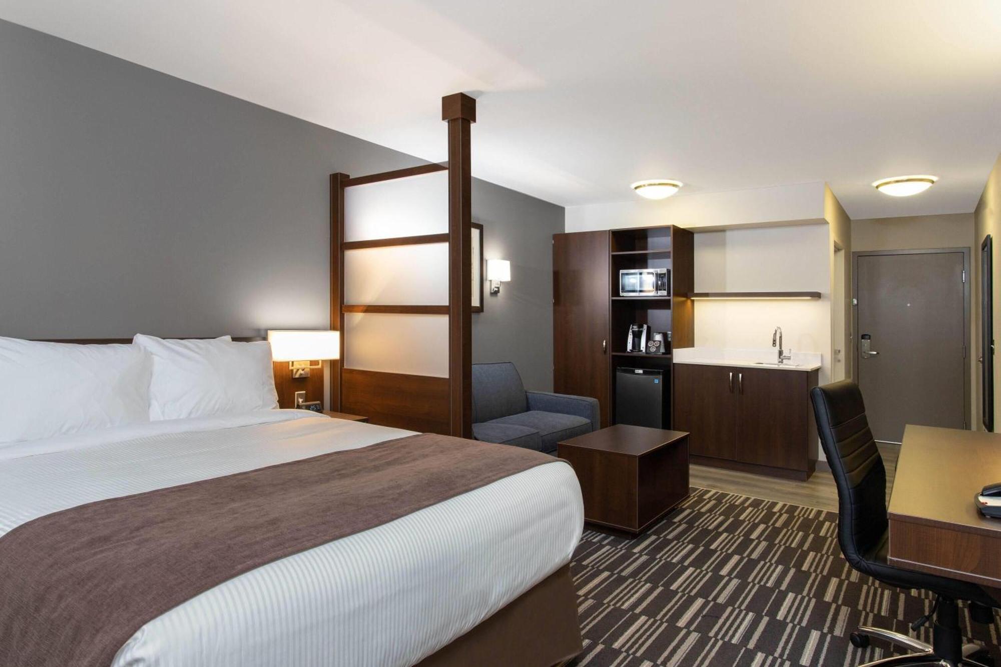 Microtel Inn & Suites By Wyndham Mont Tremblant Luaran gambar